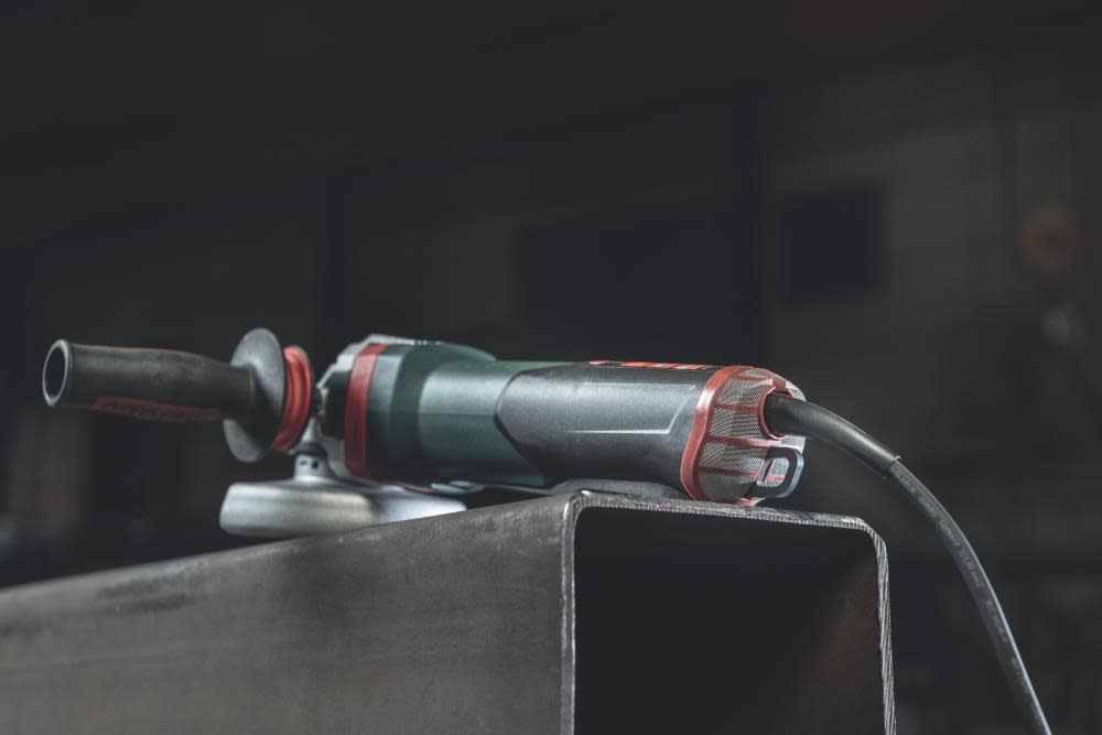 Metabo 6 Brake Angle Grinder 9600 RPM 14.5 Amp with Brake System Non Locking Paddle AutoBalancer DropSecure