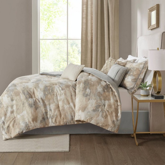 Mist Comforter Set