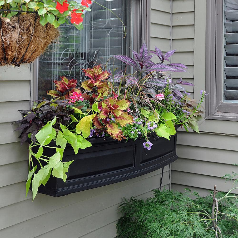 Mayne Nantucket 48 in. x 11.5 in. Self-Watering Black Polyethylene Window Box 4831-B