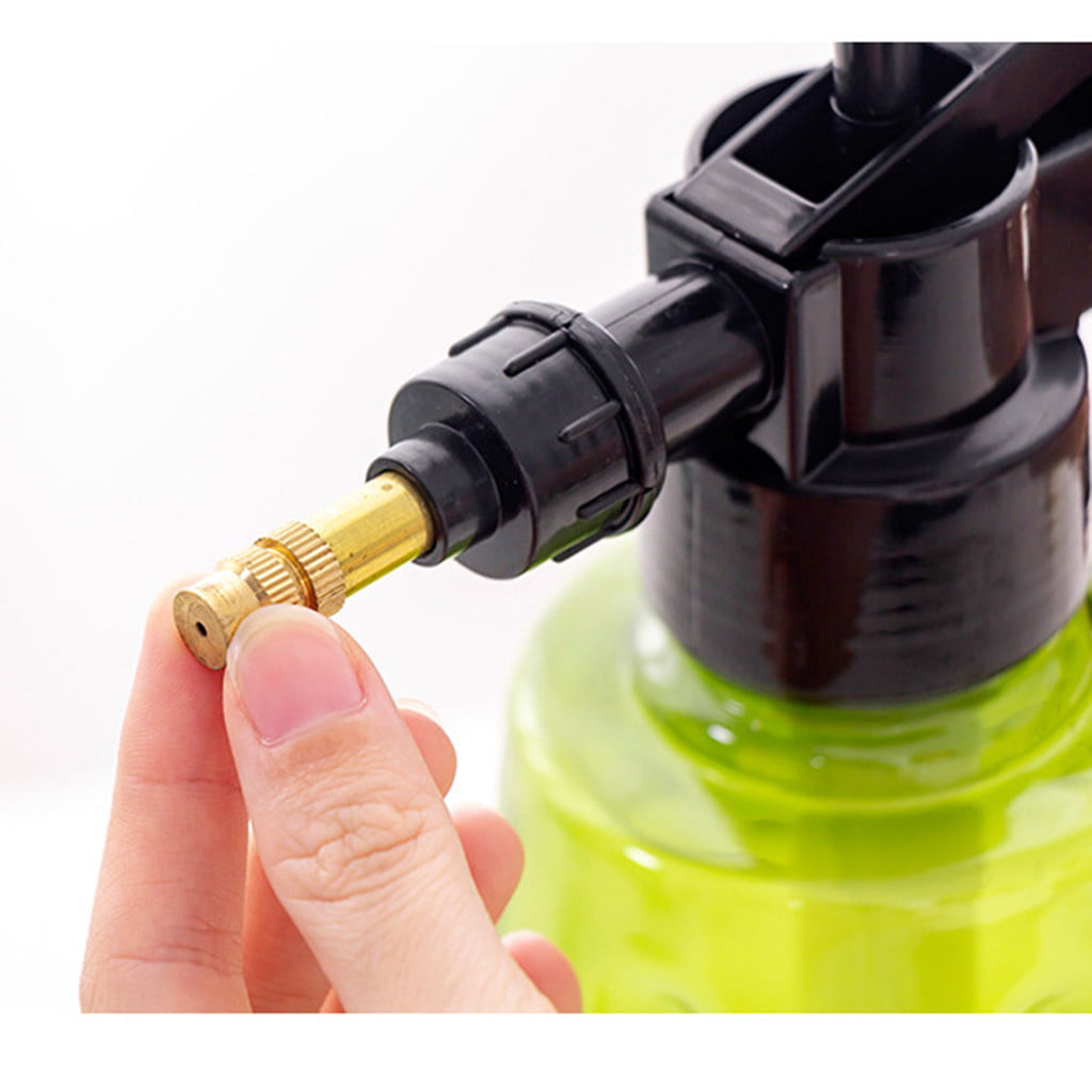 Fridja Fine Mist Spray Bottle Plastic Green 1.5L Hand Held Pressure Plant Mister with Top Pump， Empty Water Sprayer with Adjustable Nozzle for Indoor and Outdoor Gardening