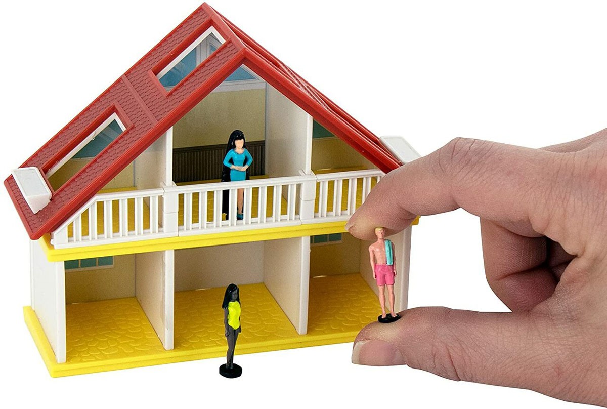 World's Smallest ASSORTED Barbie Malibu Dream House