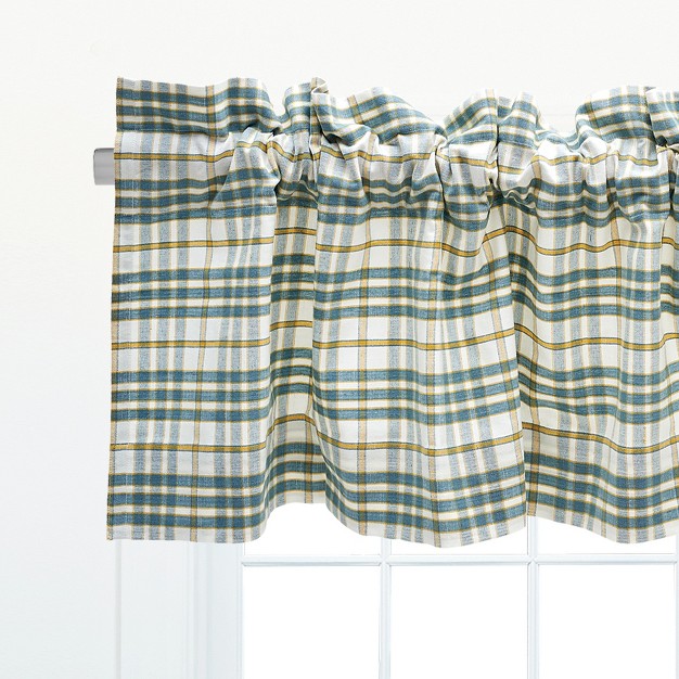 C amp f Home Simmons Plaid White Valance Collection