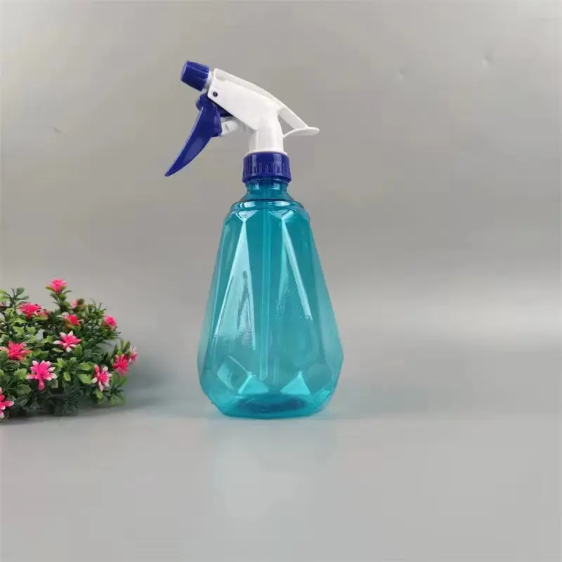 Factory Directly Supply Good Price China Manufacturer Diamond High Quality Watering Can