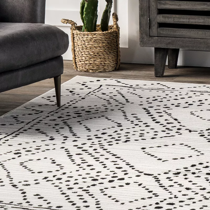 nuLoom Mila Moroccan Diamond Trellis Area Rug