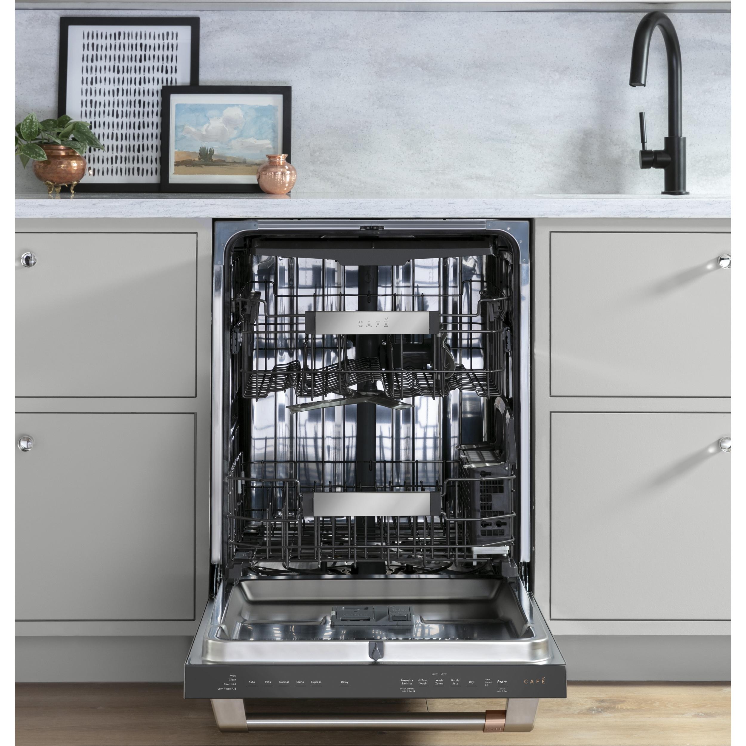 Café 24-inch Built-in Dishwasher with Stainless Steel Tub CDT845P2NS1