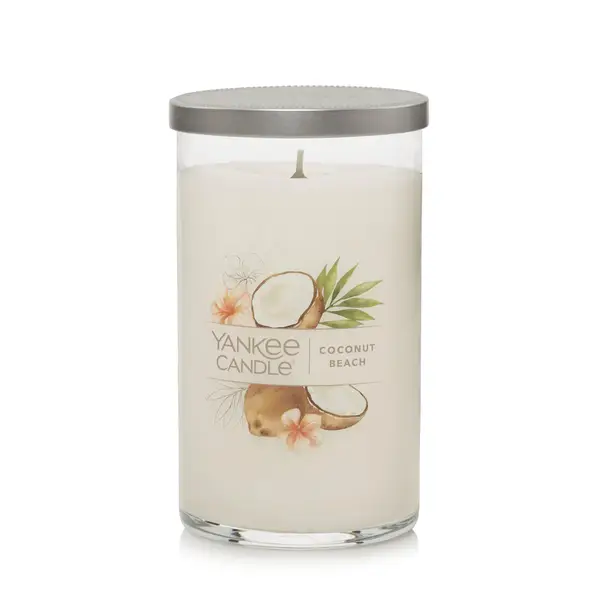 Yankee Candle Coconut Beach Signature Medium Pillar Candle