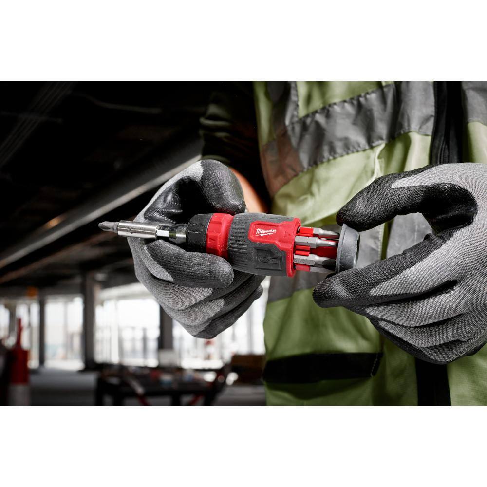 MW 8-In-1 Ratcheting Compact Multi-Bit Screwdriver 48-22-2913