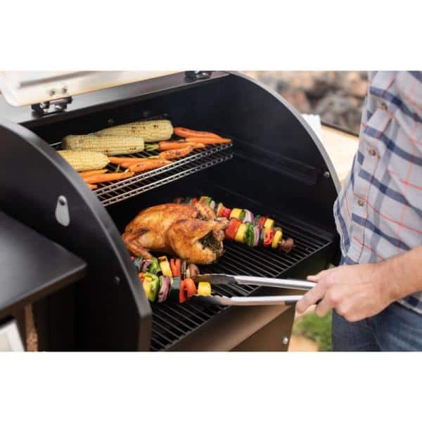 Camp Chef Woodwind WiFi 24 Pellet Grill in Stainless Steel PG24CL