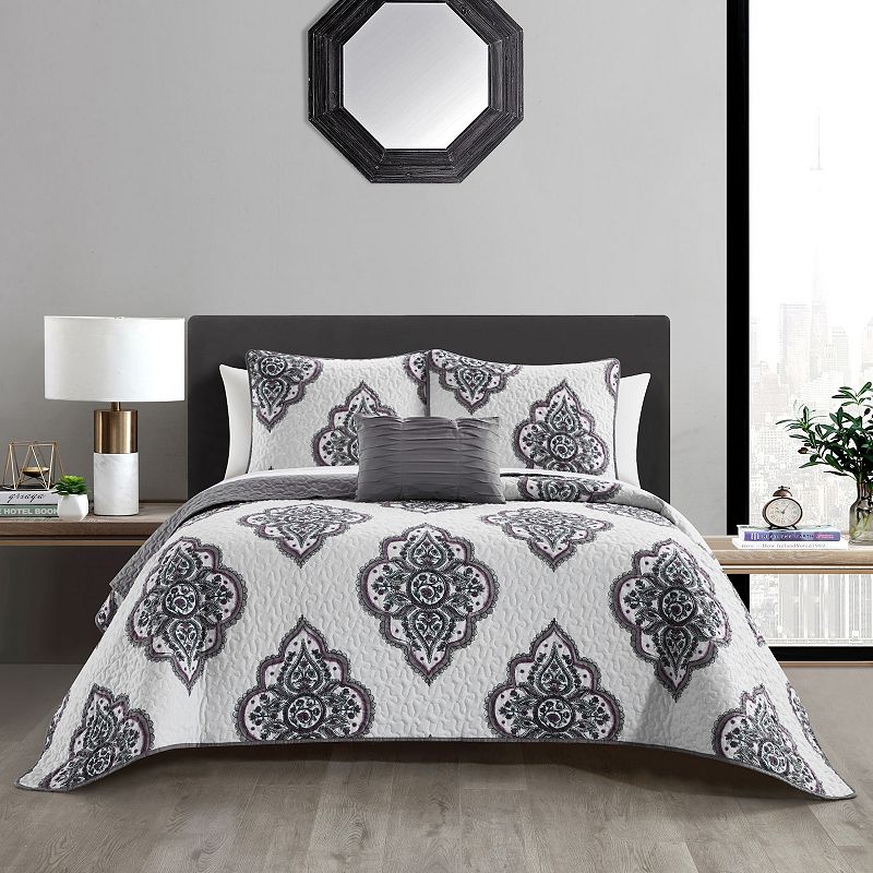 Chic Home Bentley Quilt Set with Coordinating Pillows