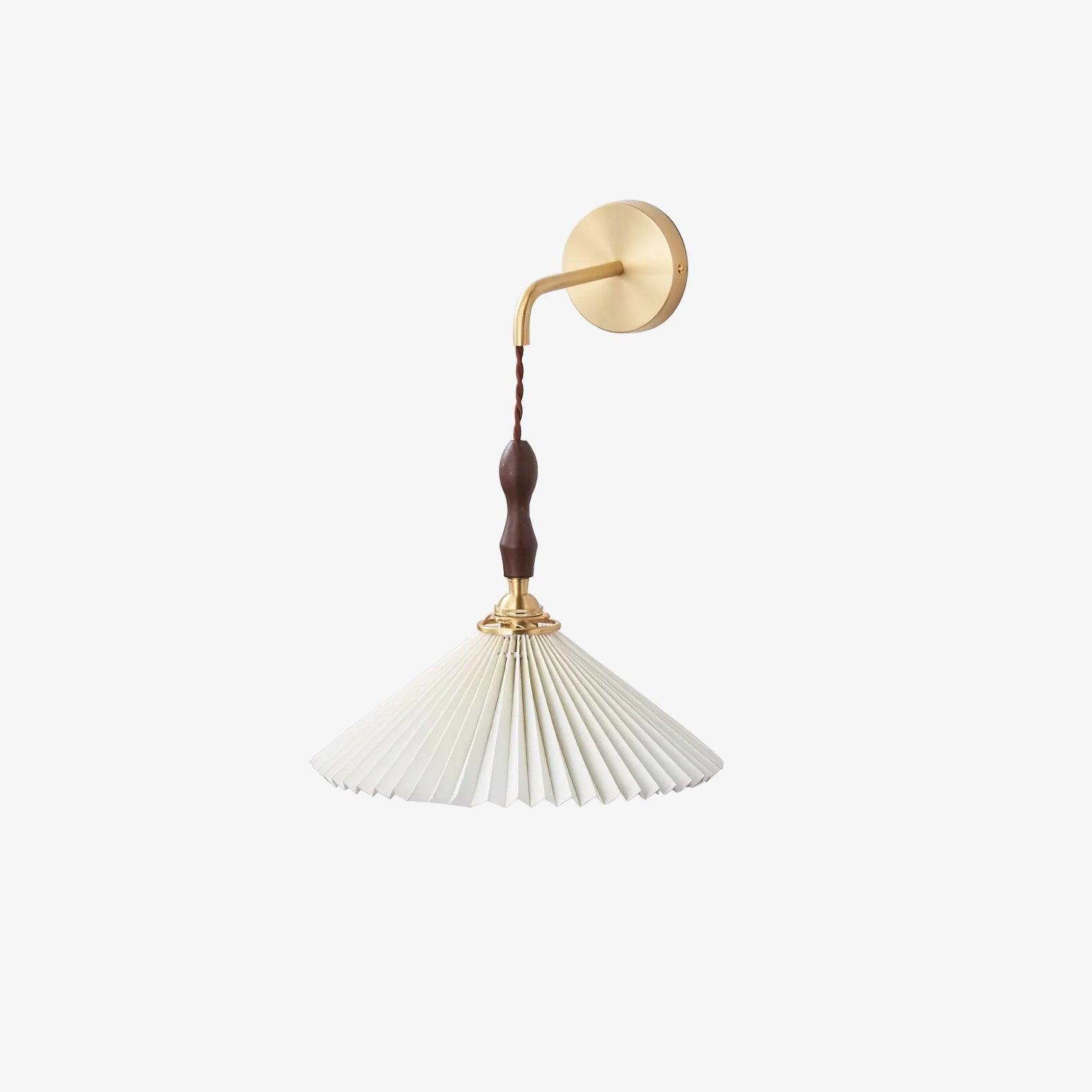 Pleated Wooden Wall Lamp