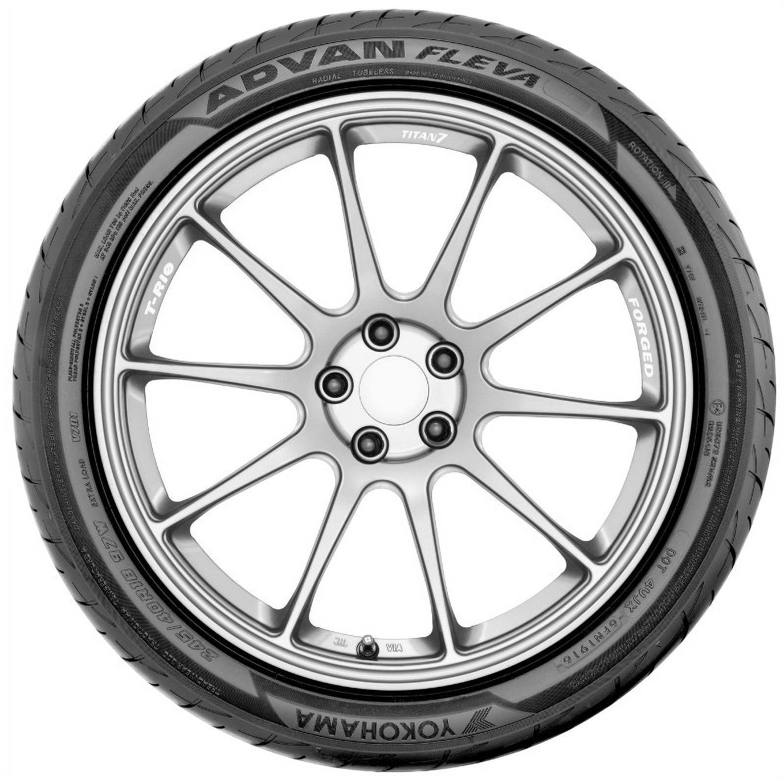 Yokohama Advan Fleva V701 185/55R15 82V Performance Tire