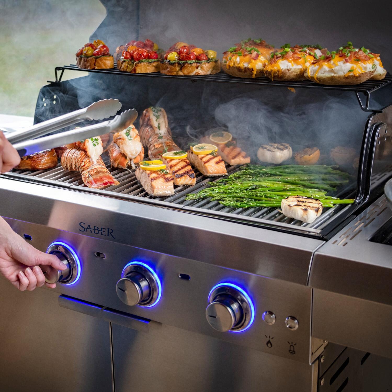 Saber Select 4-Burner 30-Inch Infrared Propane Gas Grill With Side Burner