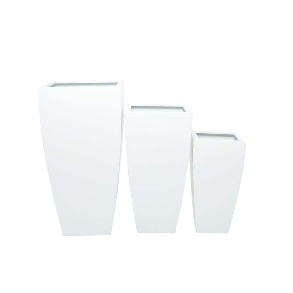 Litton Lane 16 in. x 30 in. White Iron Planter (Set of 3) 040703