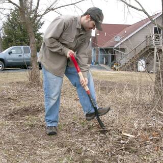 Razor-Back 23.5 in. Wood D-Handle Steel Blade Drain Spade 2597400