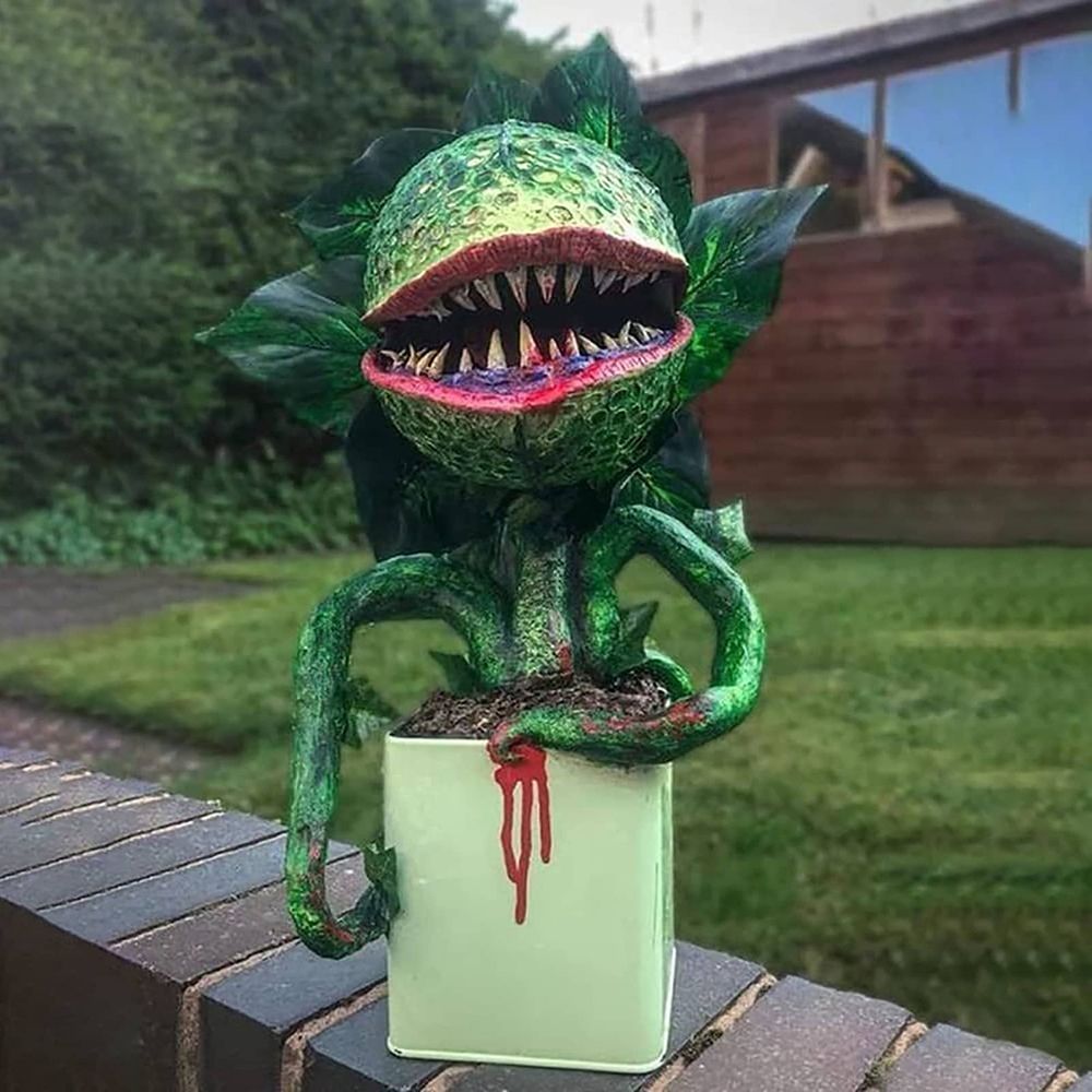 Courtyard Garden Horrors Halloween Decoration Movie Prop Garden Statue Resin Crafts Resin Ornament