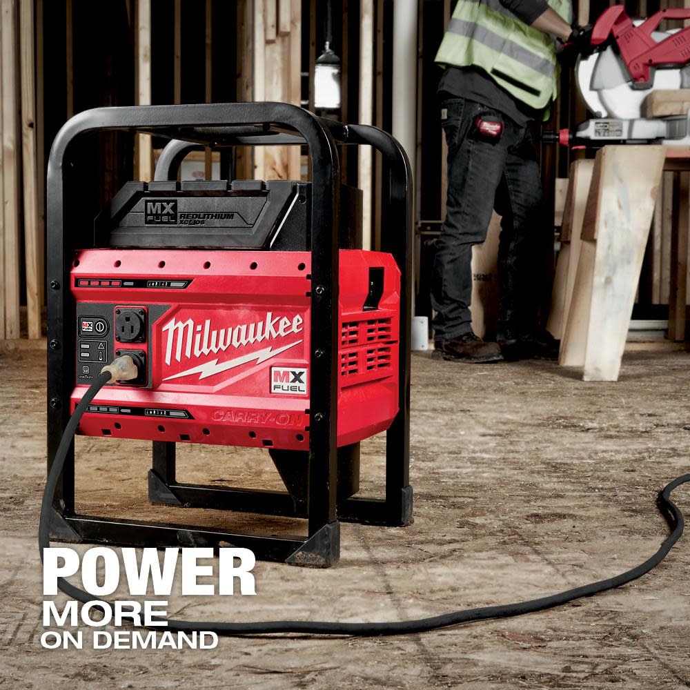 Milwaukee MX FUEL? CARRY-ON? 3600W/1800W Power Supply