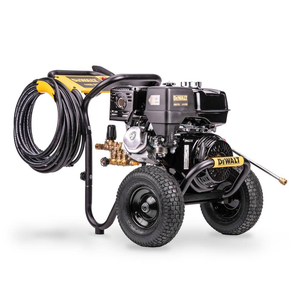 DW 4400 PSI 4.0 GPM Cold Water Gas Pressure Washer with HONDA GX390 Engine (49-State) DXPW4440