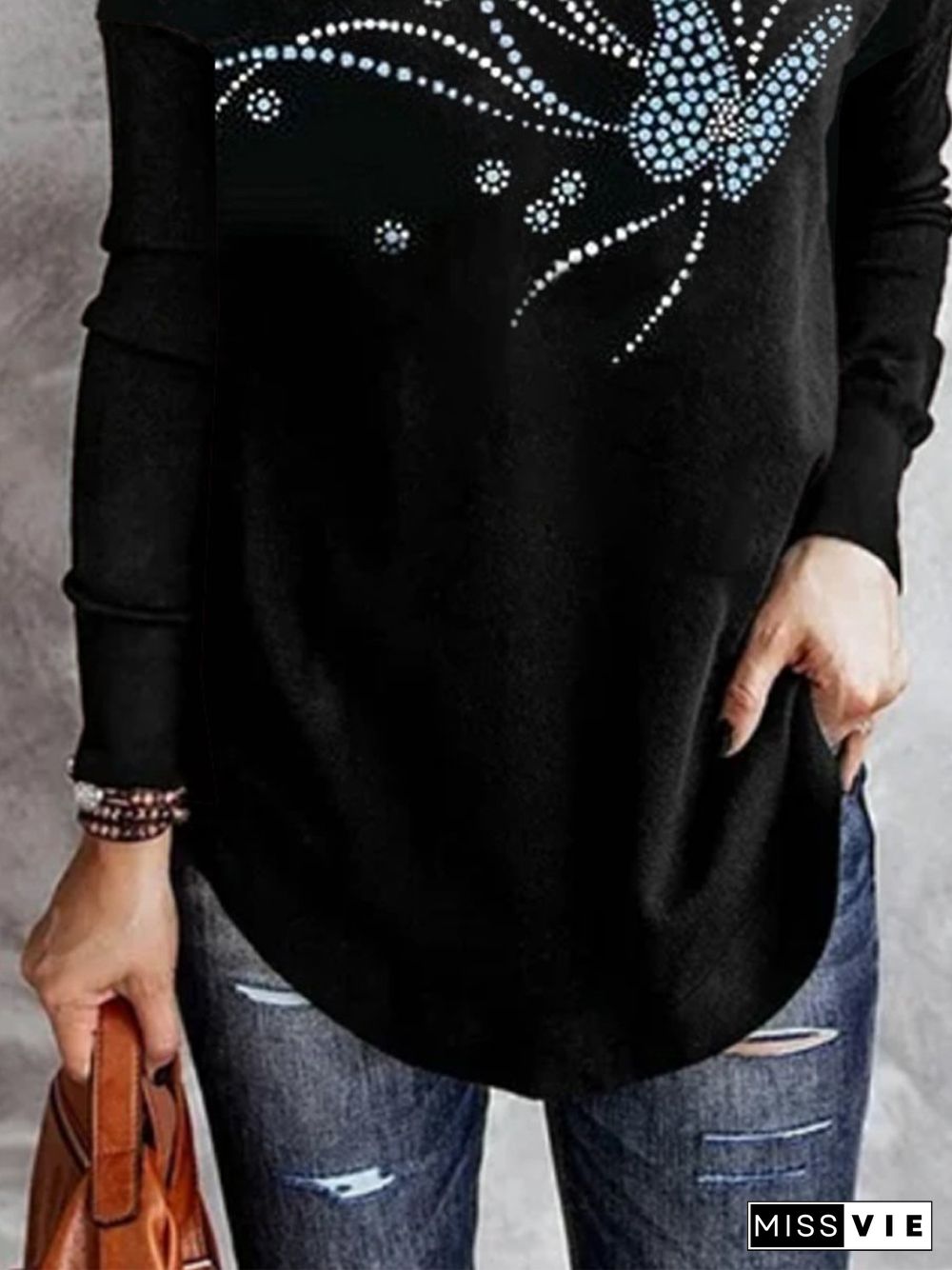 V Neck Long Sleeve Butterfly T-shirt