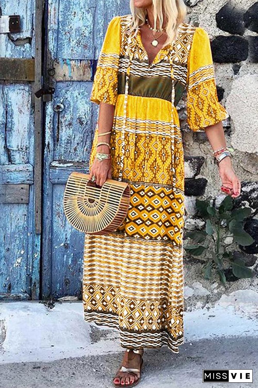 Fashion V-Neck Half-Sleeve Bohemian Print Maxi Dress P11751