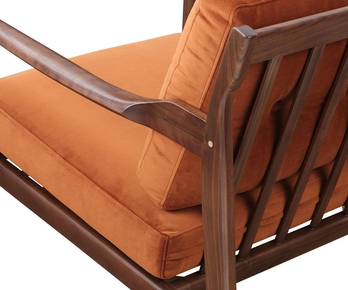 Undra Lounge Chair