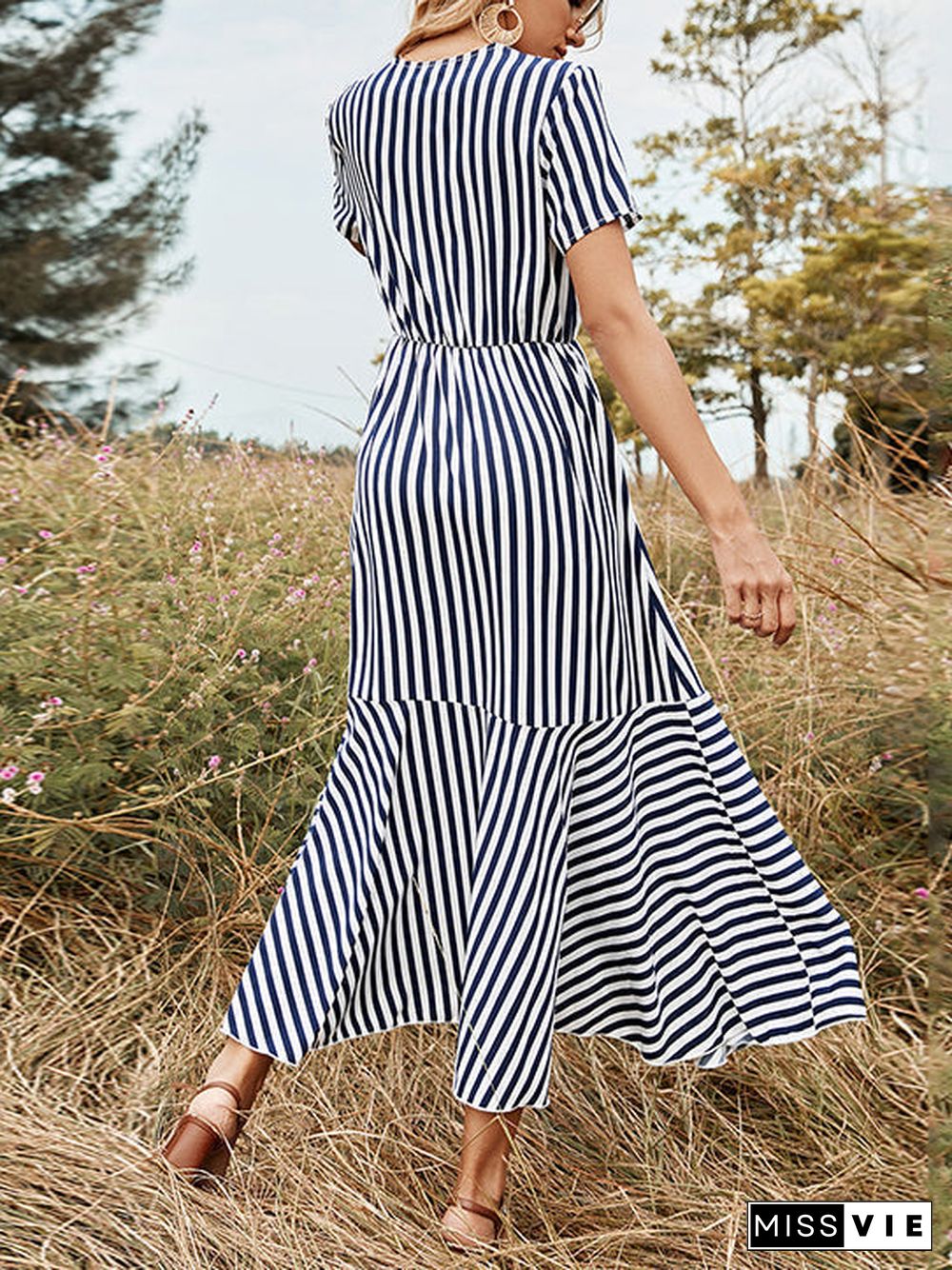 Women's Short Sleeve V-neck Striped Printed Maxi Dress