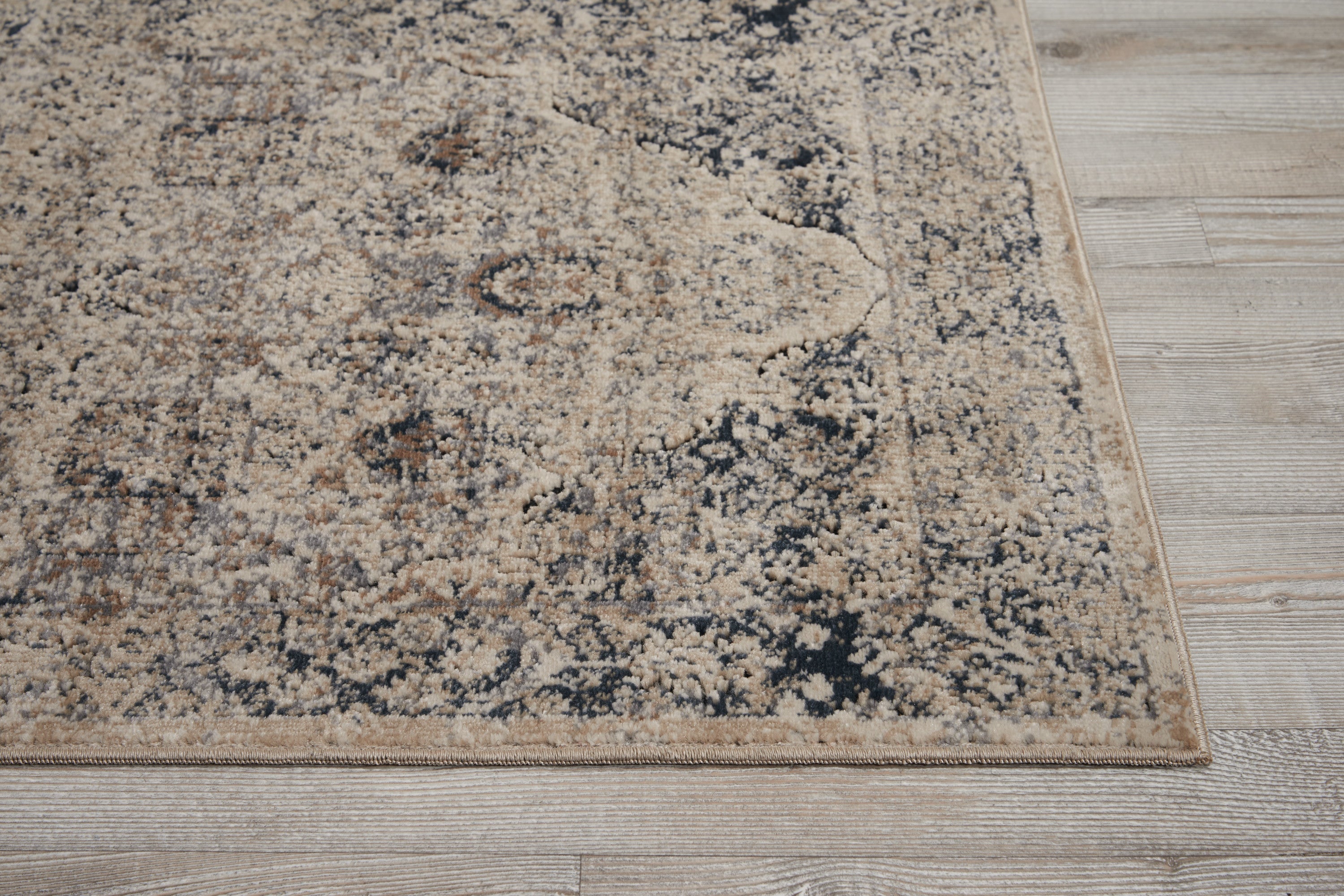 Malta Ivory/Blue Rug