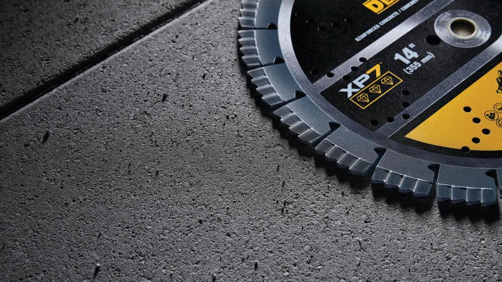 DEWALT Diamond Blade 14 SEGMENTED XP7 REINFORCED CONCRETE