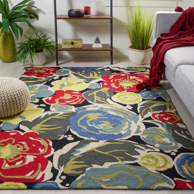 Four Seasons Frs437 Hand Hooked Area Rug Safavieh