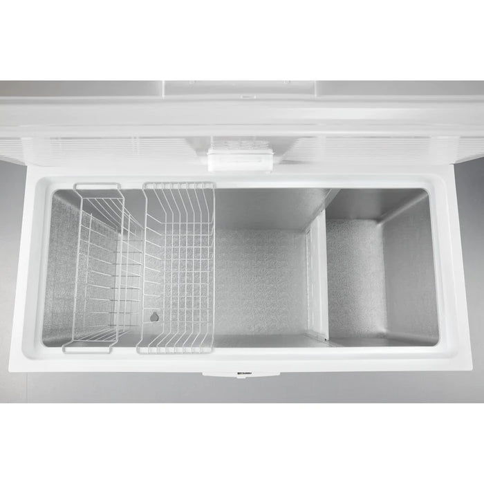 Maytag MZC5216LW  Garage Ready Chest Freezer 16 cu ft