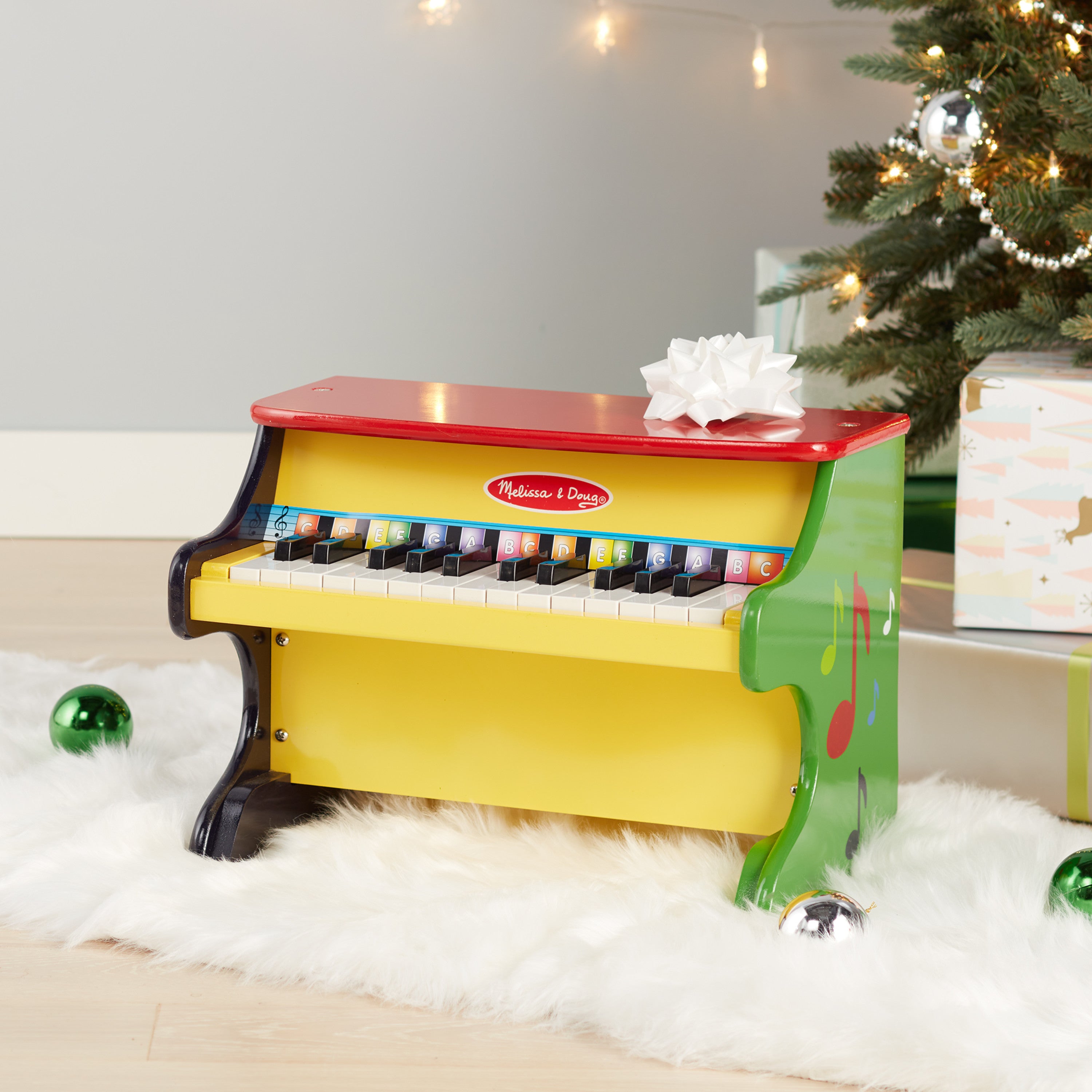 Melissa and Doug Learn-To-Play Toy Piano With 25 Keys and Color-Coded Songbook