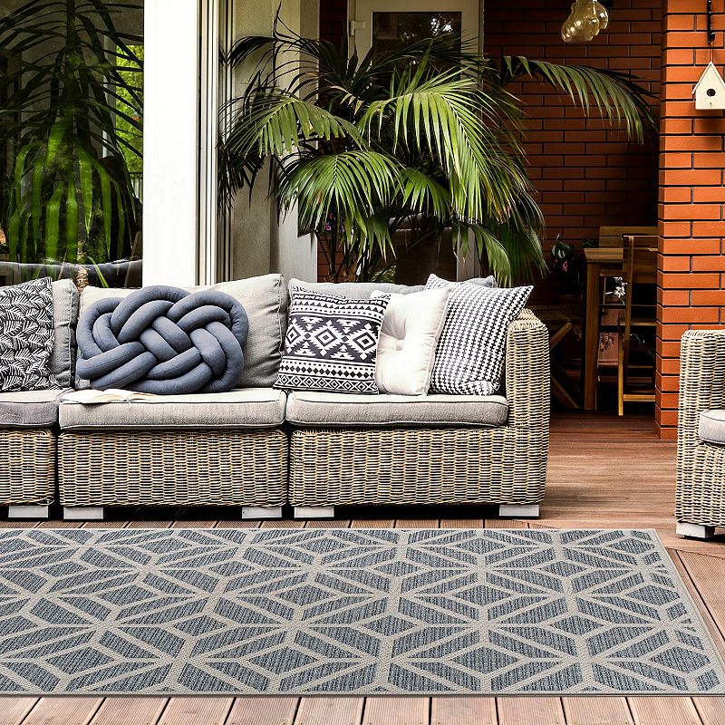 World Rug Gallery Bahama Geometric Indoor Outdoor Rug