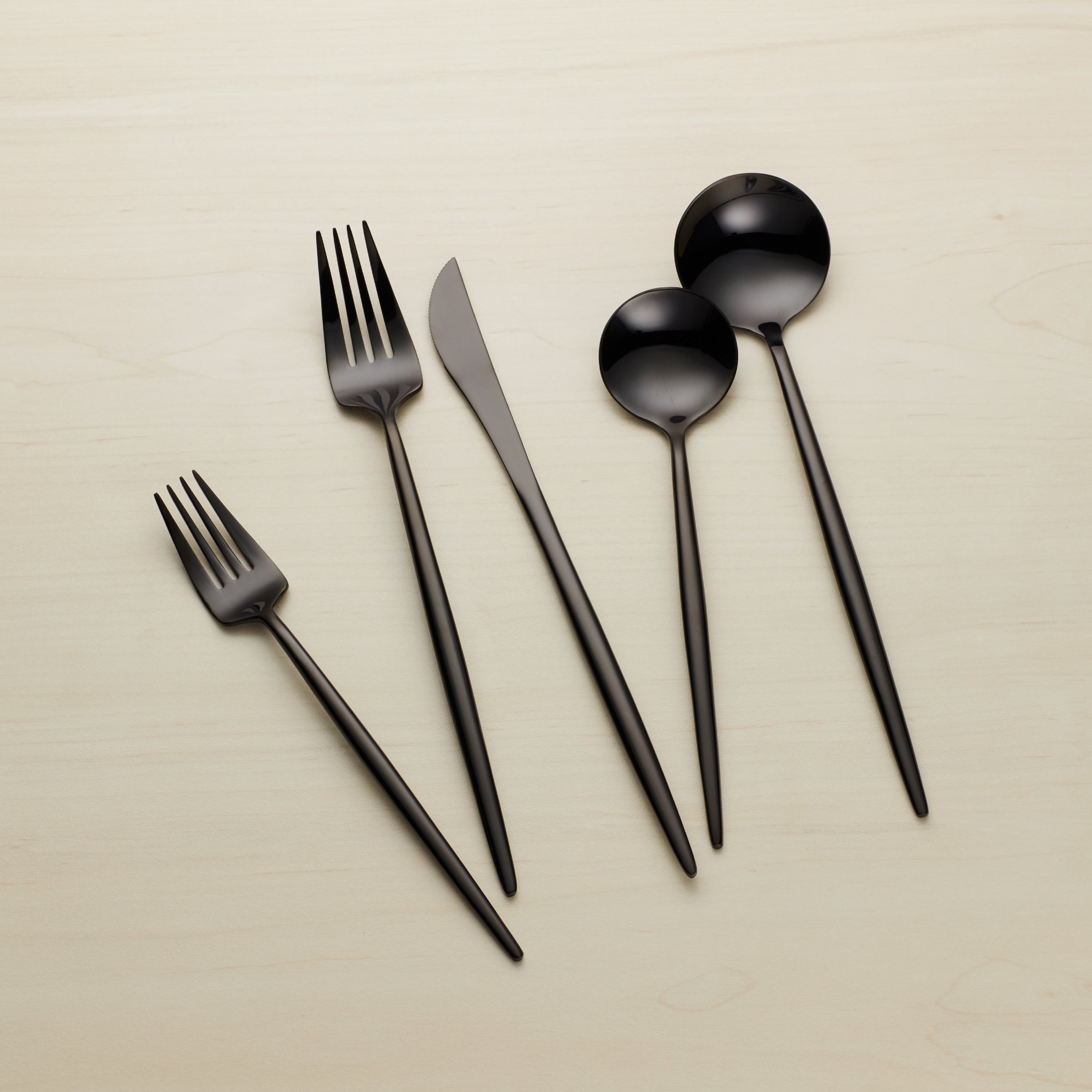 Skandia Zephyr Black 45 Piece Flatware Set