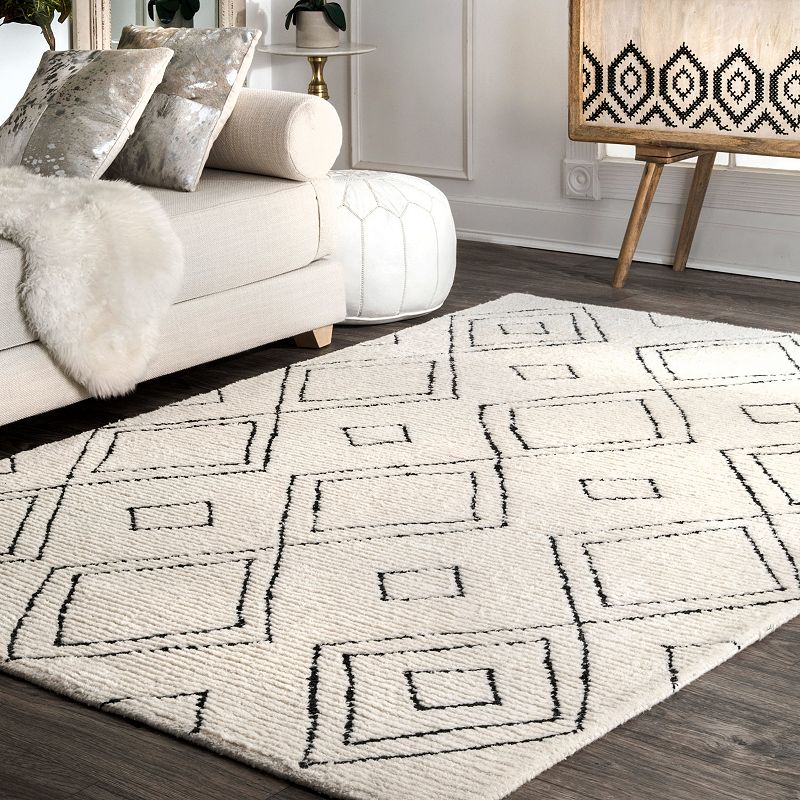 nuLoom Hand Tufted Dawne Area Rug