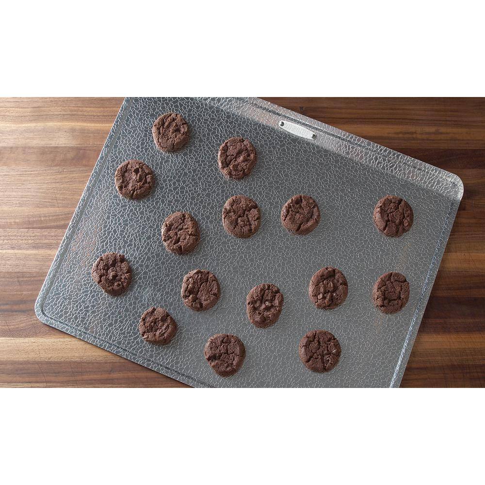 Doughmakers 14 in. x 20 5 in. Grand Cookie Sheet 10071