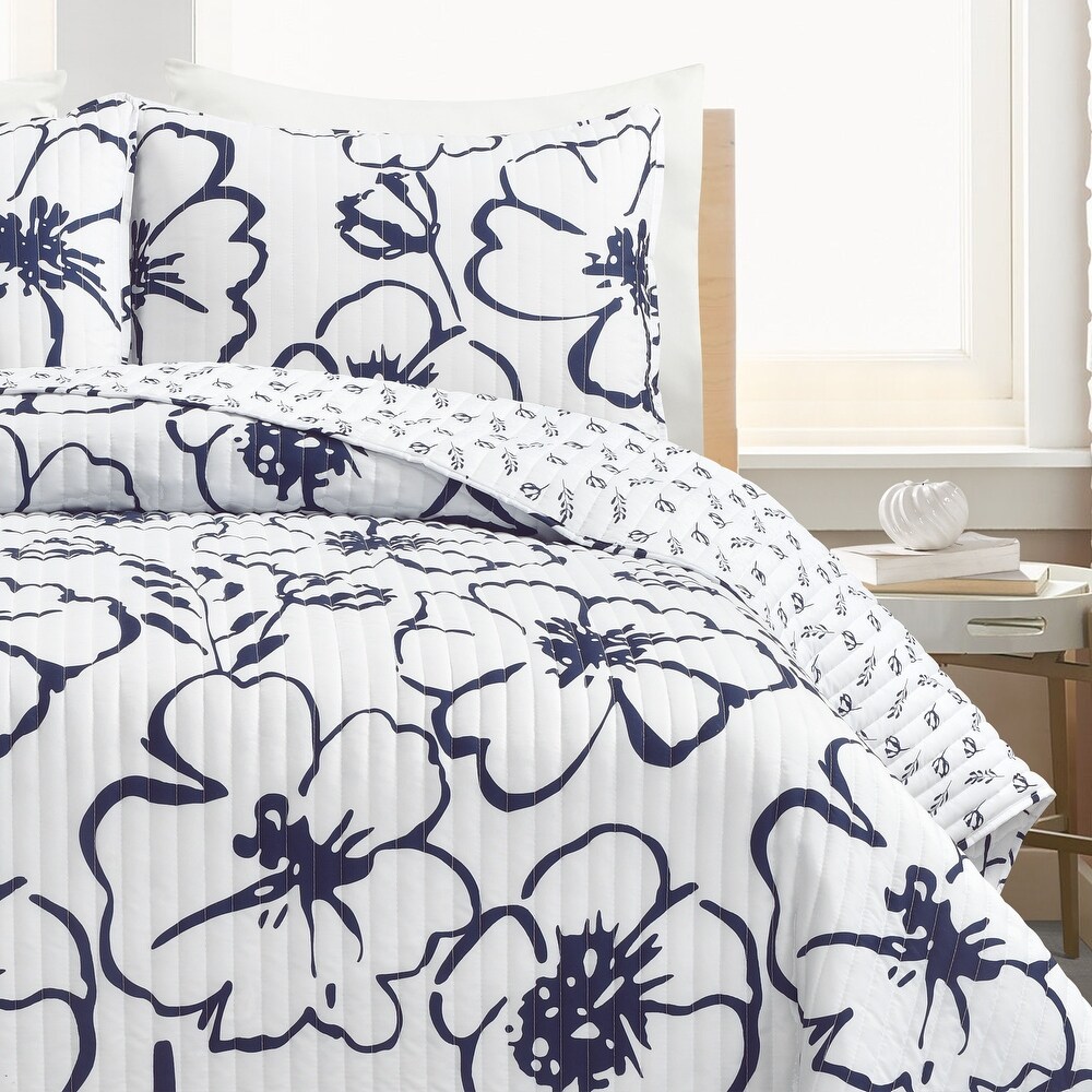 Lush Decor Scandinavian Floral 3 Piece Quilt Set