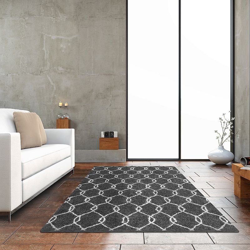 Luxuriant Microfiber Plush Trellis Shag Area Rug