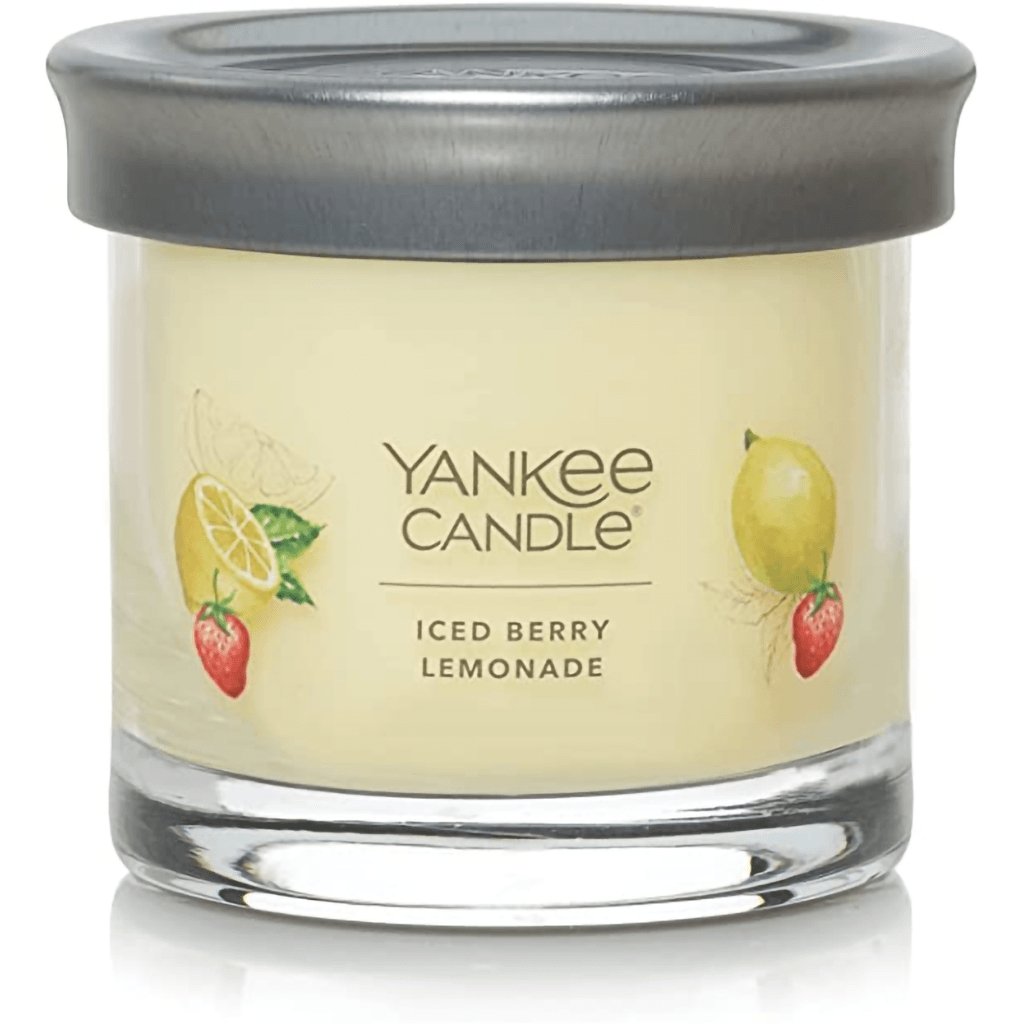 Yankee Candle  Signature Small Tumbler Candle in Iced Berry Lemonade