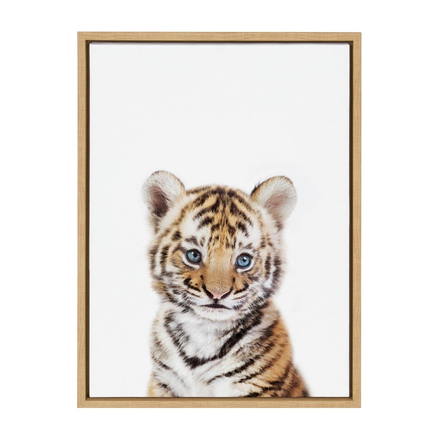 Kate and Laurel Baby Tiger Portrait Framed Canvas Wall Art By Amy Peterson， 18and#215;24 Natural， Cute Baby Animal Home Decor