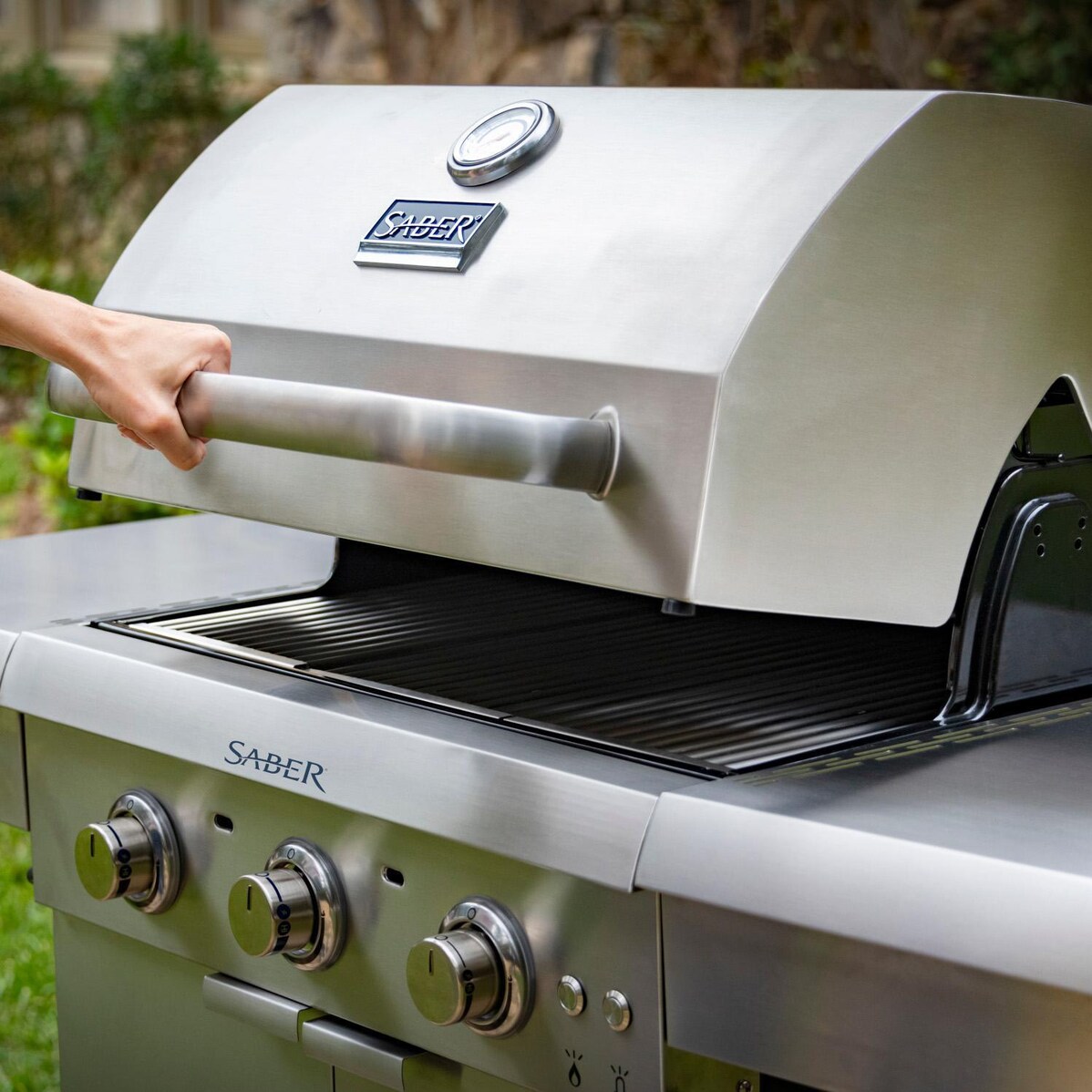 Saber Select 3-Burner 24-Inch Infrared Propane Gas Grill