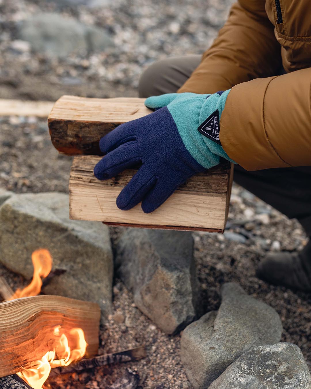 Daytrip Recycled Polar Fleece Touch Screen Gloves - Blue Coral