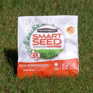 Pennington Smart Seed 8.75 lbs. Texas Bermudagrass Grass Seed and Fertilizer 100543737