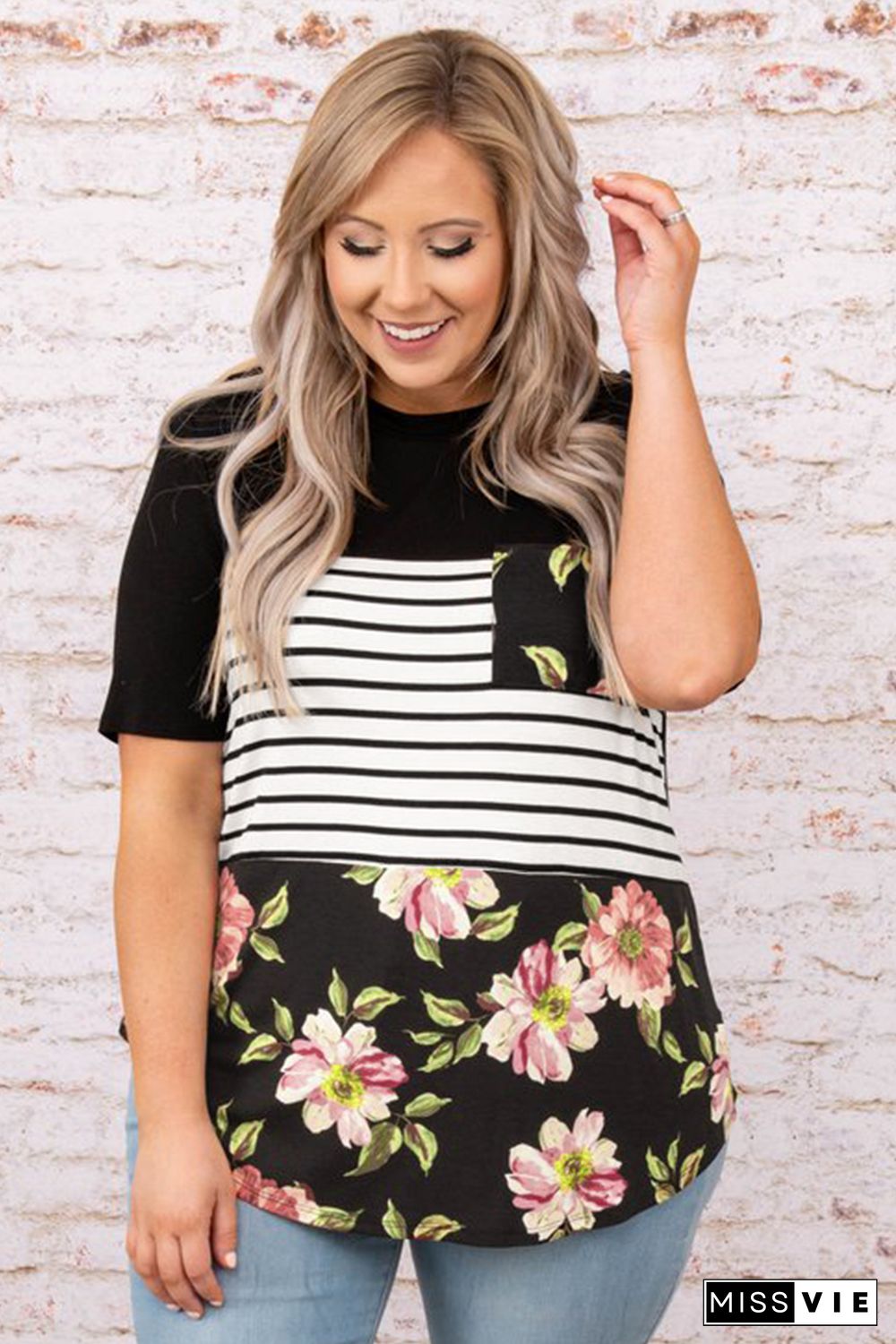 Plus Size Splicing Block Stripe Floral Short Sleeve Top