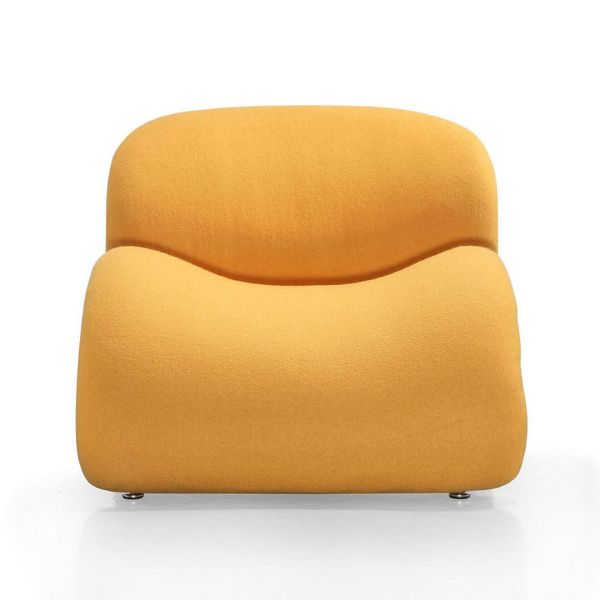 Rosebud Accent Chair in Yellow