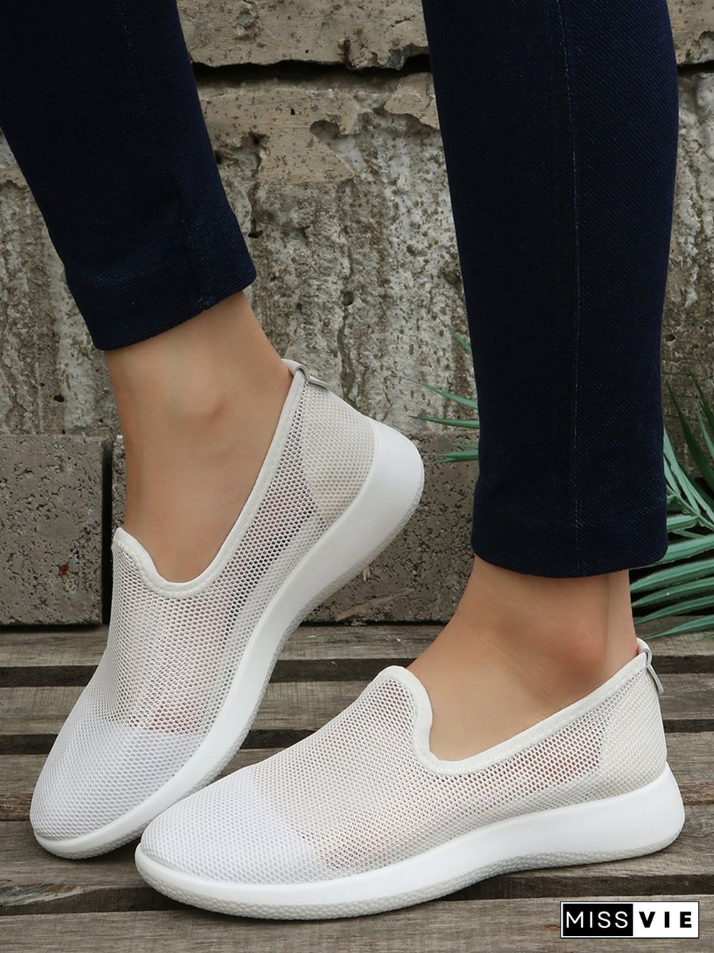 Women Plain Sports All Season Breathable Daily Slip On Flat Heel Mesh Fabric EVA Sneakers