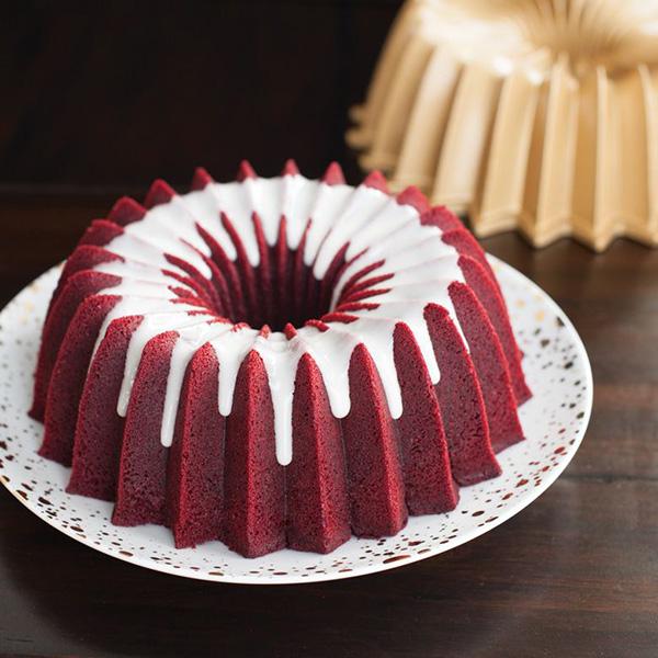 Nordic Ware Gold Brilliance Bundt Pan