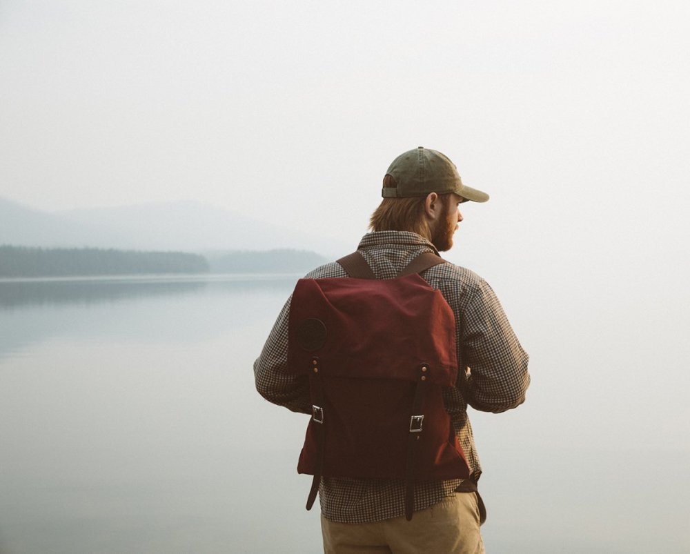 16 Liter Capacity Burgundy Scout Pack ;