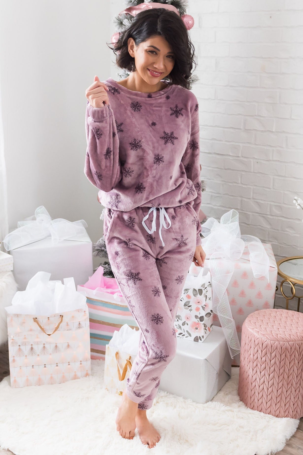 Sugarplum Snowflakes Modest Fuzzy Lounge Set