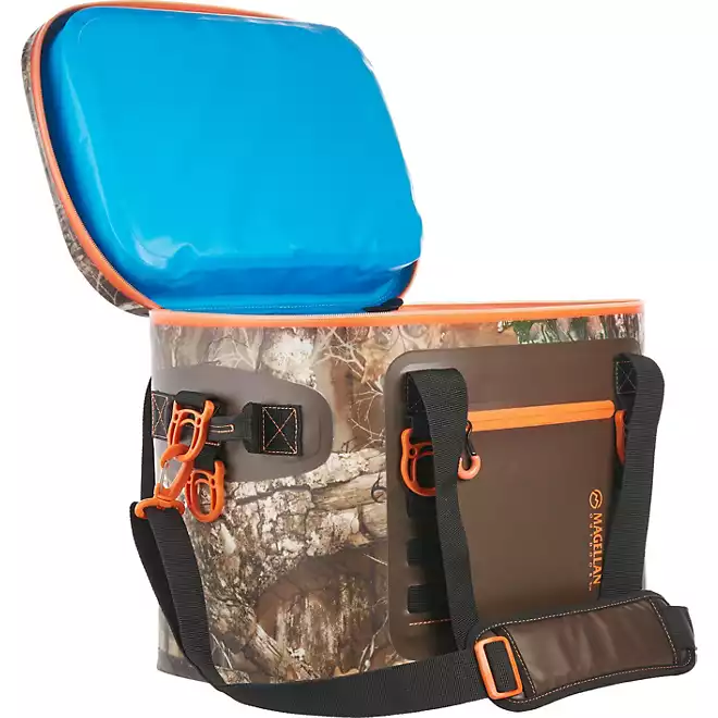 Magellan Outdoors Frosty Vault Realtree Edge 24-Can Cooler