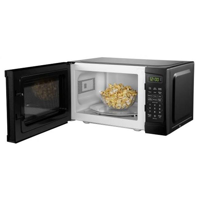 Danby 19-inch, 0.9 cu.ft. Countertop Microwave Oven with 6 Convenient Auto Cook Options DBMW0920BBB