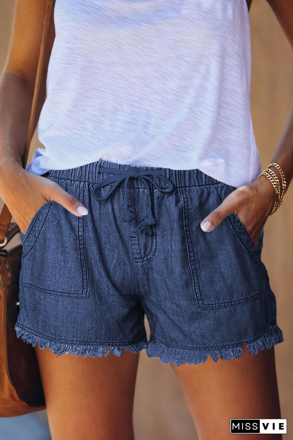 Casual Pocketed Frayed Denim Shorts